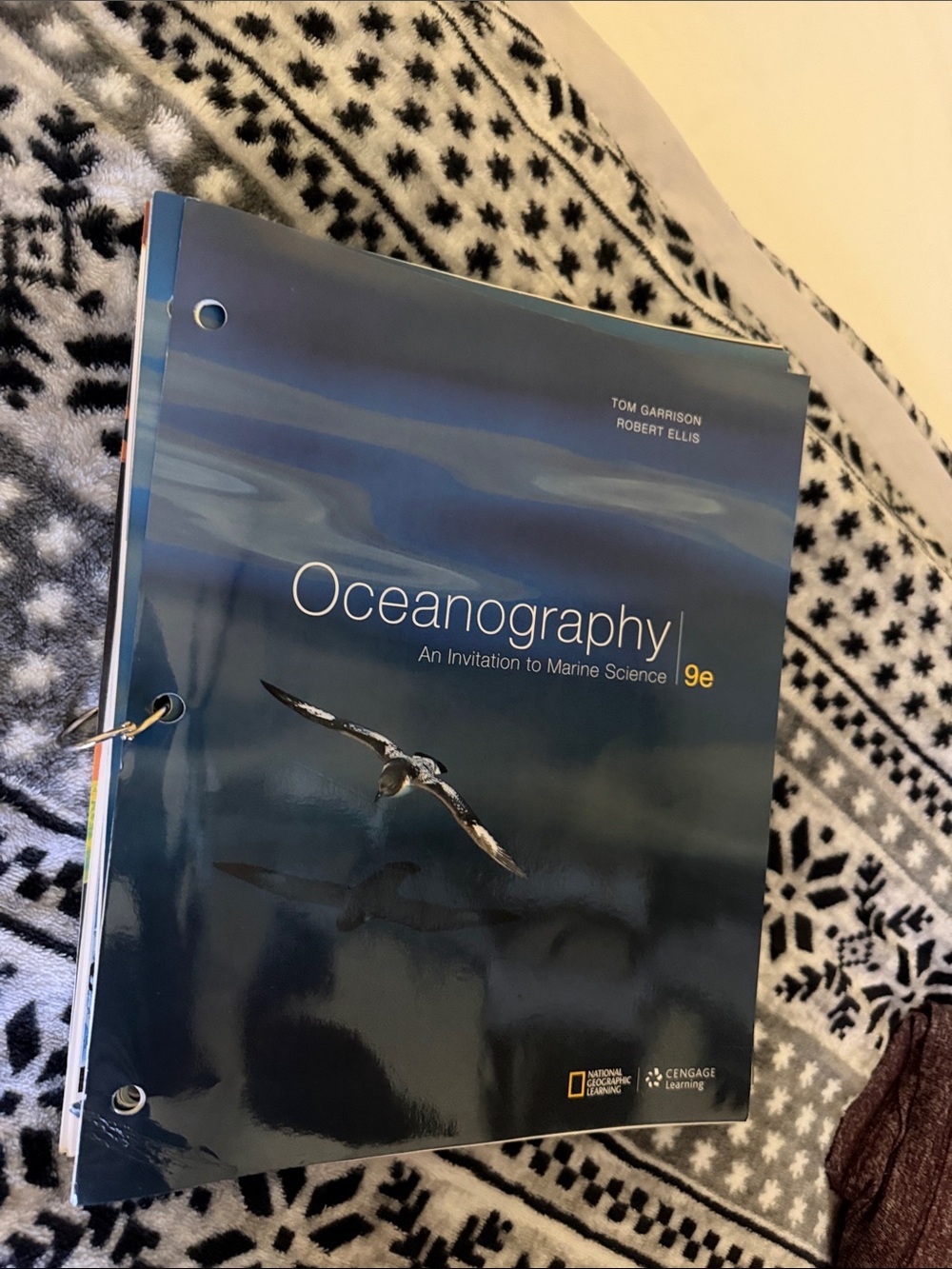 Oceanography An Invitation to Marine Science Binder-Ready Textbook - 9e